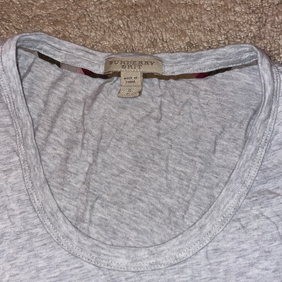Burberry Brit T-Shirt - Picture 8 of 8